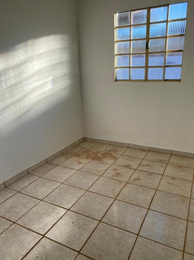 Casa para alugar com 3 quartos, 250m² - Foto 19