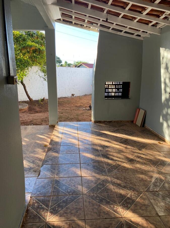 Casa para alugar com 3 quartos, 250m² - Foto 12