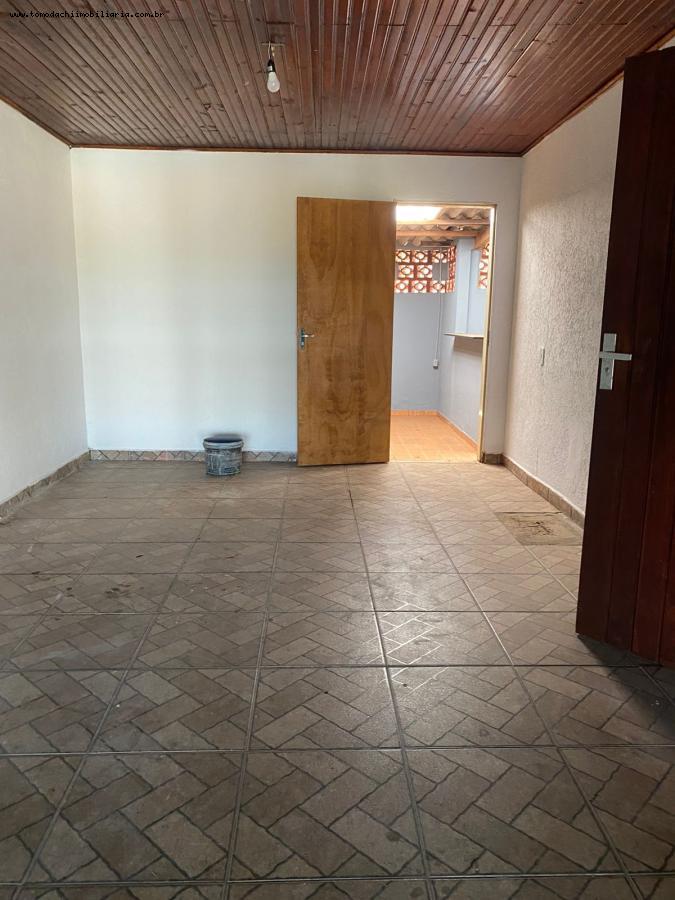 Casa para alugar com 3 quartos - Foto 4