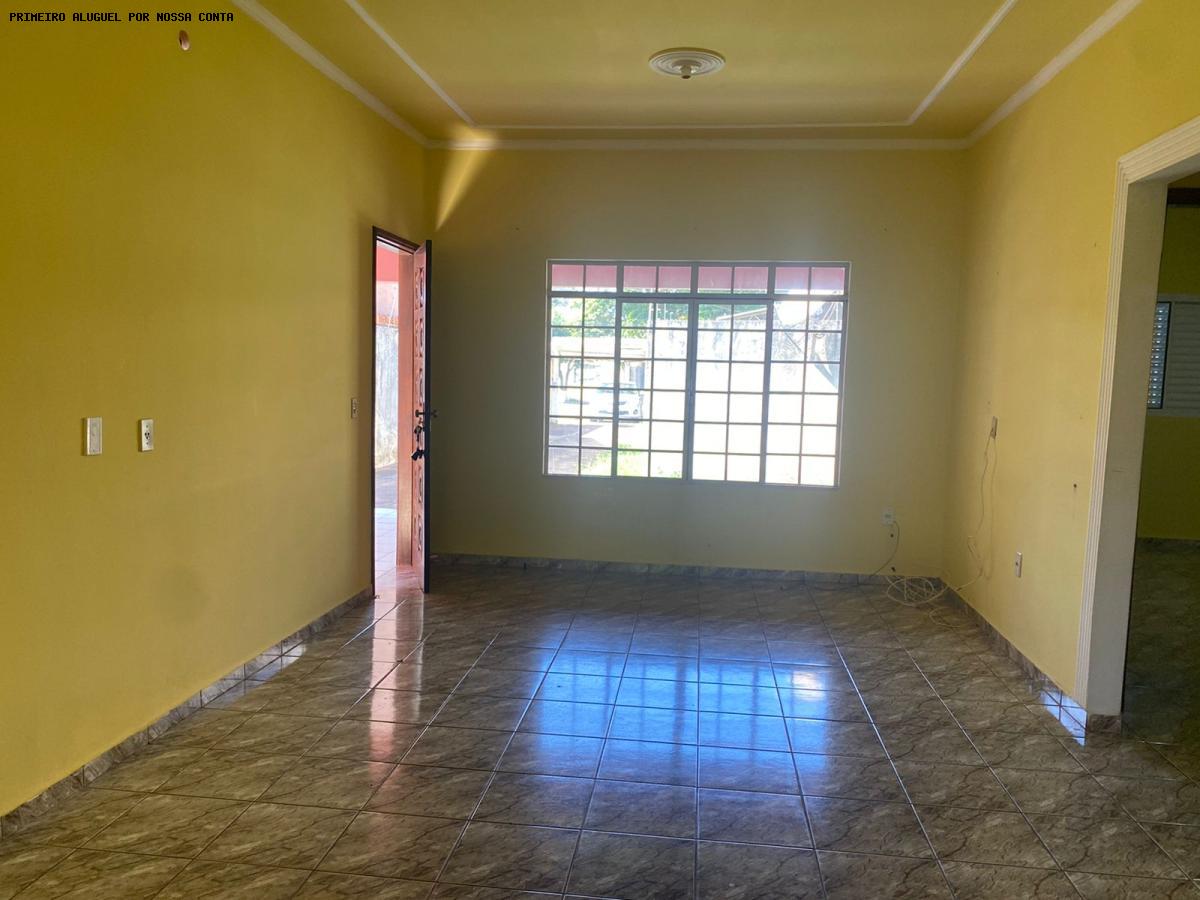 Casa para alugar com 3 quartos, 280m² - Foto 3