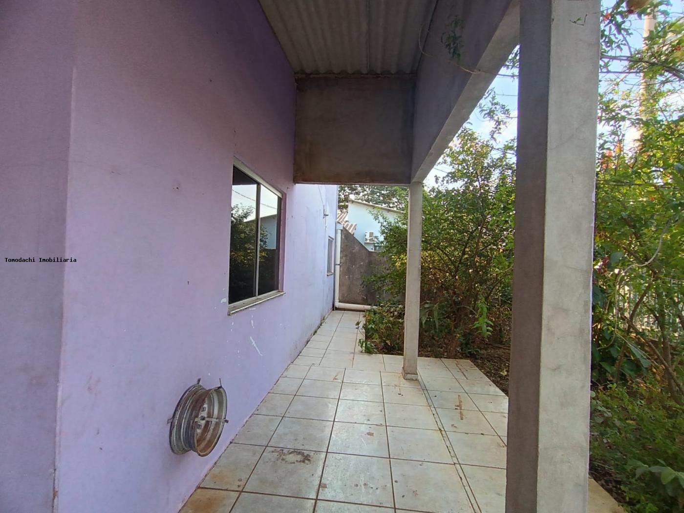 Casa para alugar com 3 quartos, 300m² - Foto 1