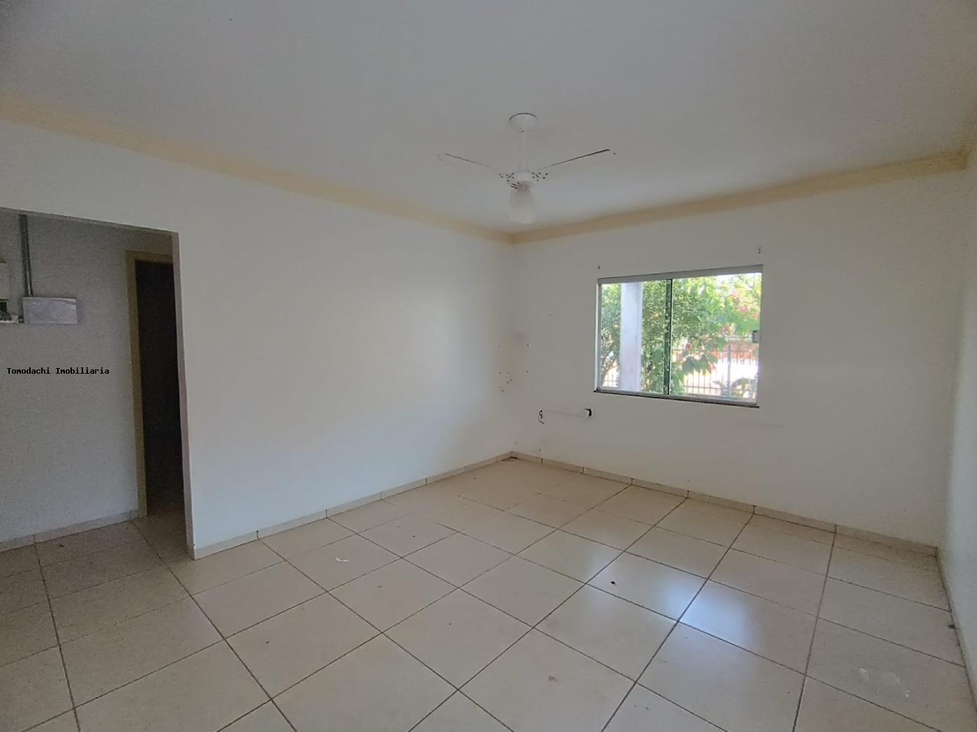 Casa para alugar com 3 quartos, 300m² - Foto 4