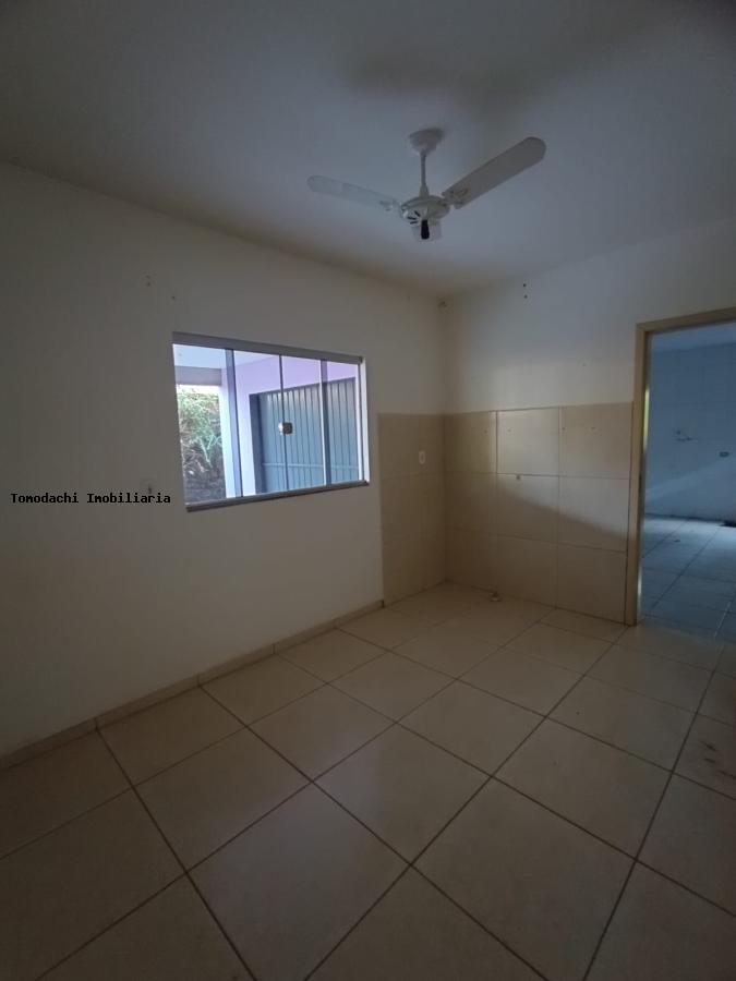 Casa para alugar com 3 quartos, 300m² - Foto 5