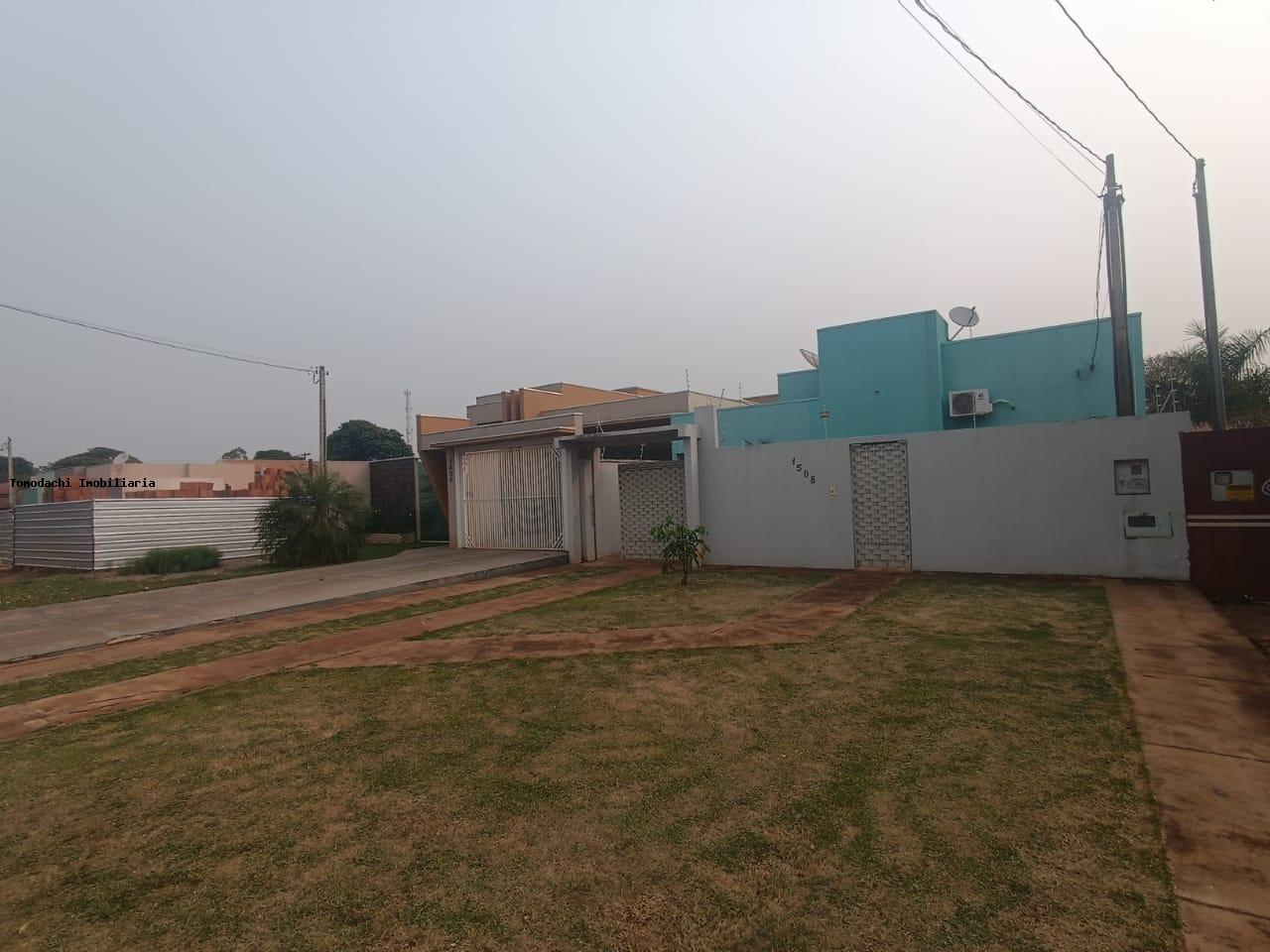 Casa à venda com 3 quartos, 250m² - Foto 2